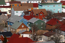 Maisons sur Saint- Pierre. © Philip Plisson / Plisson La Trinité / AA11857 - Nos reportages photos - Saint-Pierre-et-Miquelon