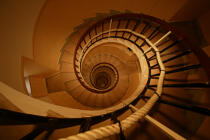 The staircase of Garoupe lighthouse in Antibes. © Philip Plisson / Plisson La Trinité / AA12009 - Photo Galleries - Lighthouse [06]