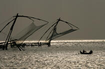Fishing in Cochin. © Philip Plisson / Plisson La Trinité / AA12601 - Photo Galleries - Fishing equipment