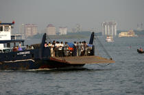 Ferry in Cochin. © Philip Plisson / Plisson La Trinité / AA12609 - Photo Galleries - India