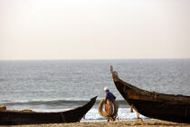 Sur la plage de Kovallam. © Philip Plisson / Plisson La Trinité / AA12647 - Nos reportages photos - Etats [Inde]