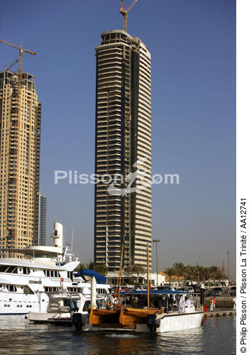 Retour de régate à Dubai. - © Philip Plisson / Plisson La Trinité / AA12741 - Nos reportages photos - Vedette
