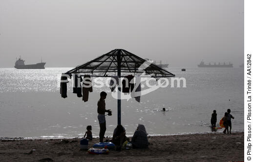 Aqaba. - © Philip Plisson / Plisson La Trinité / AA12842 - Nos reportages photos - Accessoire de plage