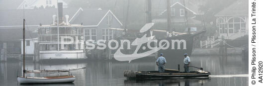 Mystic Seaport - © Philip Plisson / Plisson La Trinité / AA12920 - Photo Galleries - Reflection