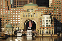 Boston in Massachusetts. © Philip Plisson / Plisson La Trinité / AA13402 - Photo Galleries - Motorboat