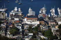 Newport dans l'état du Rhode Island. © Philip Plisson / Plisson La Trinité / AA13833 - Nos reportages photos - Ville [Rhode Island]