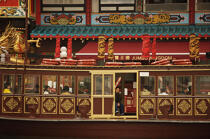 Floating restaurant in Hong Kong. © Philip Plisson / Plisson La Trinité / AA13976 - Photo Galleries - Building