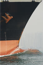 Stem of boat in HongKong. © Philip Plisson / Plisson La Trinité / AA14056 - Photo Galleries - CMA CGM Marco Polo