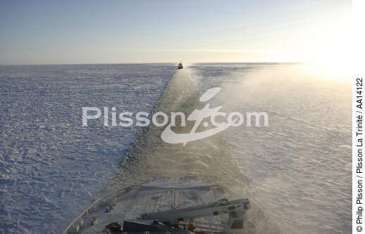 A bord d'un brise glace en mer Baltique. - © Philip Plisson / Plisson La Trinité / AA14122 - Nos reportages photos - Brise-glace