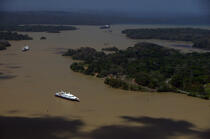 Le canal de Panama. © Philip Plisson / Plisson La Trinité / AA14264 - Nos reportages photos - La Grande Croisière