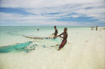 Anakao - Madagascar. © Philip Plisson / Plisson La Trinité / AA14416 - Nos reportages photos - Pêche à la senne