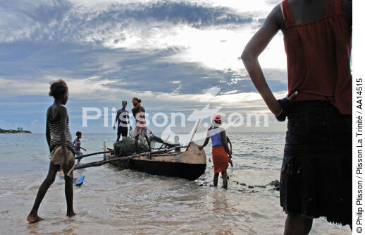 Ifaty - Madagascar. - © Philip Plisson / Plisson La Trinité / AA14515 - Nos reportages photos - Enfant