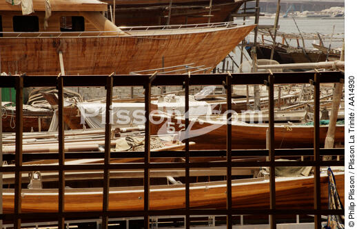 Construction of dhow in Dubai. - © Philip Plisson / Plisson La Trinité / AA14930 - Photo Galleries - Shipyard