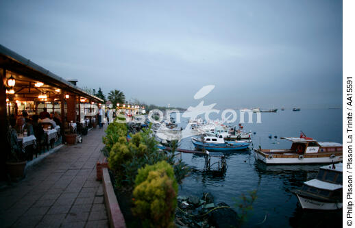 Istanbul - Kumkapi - Port de pêche - © Philip Plisson / Plisson La Trinité / AA15591 - Nos reportages photos - Terrasse