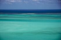 Malagasy shore north of Tuléar © Philip Plisson / Plisson La Trinité / AA16197 - Photo Galleries - Coral reef