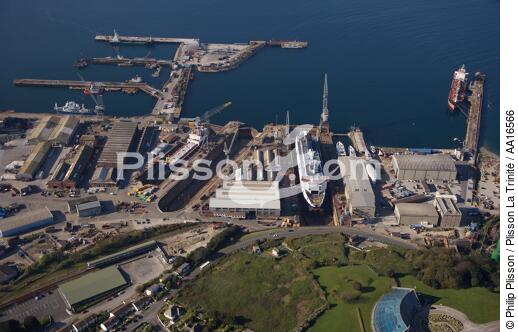 Falmouth, Angleterre - © Philip Plisson / Plisson La Trinité / AA16566 - Nos reportages photos - Chantier Naval