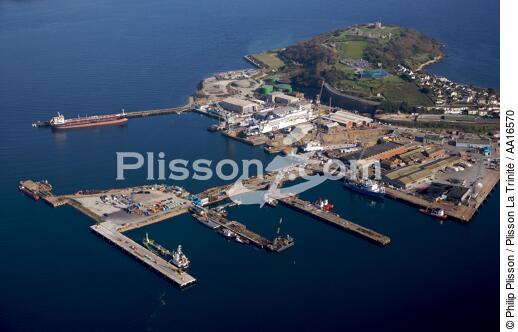 Falmouth, Angleterre - © Philip Plisson / Plisson La Trinité / AA16570 - Nos reportages photos - Chantier Naval