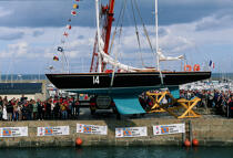 Pen-Duick II © Philip Plisson / Plisson La Trinité / AA16724 - Photo Galleries - Maxi-monohull Racing Yacht