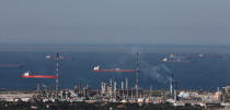 La raffinerie de Fos-sur-mer. © Guillaume Plisson / Plisson La Trinité / AA16936 - Nos reportages photos - Raffinerie
