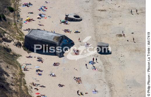Plage sur île de Ré - © Philip Plisson / Plisson La Trinité / AA17419 - Nos reportages photos - Bunker