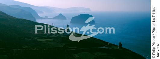 Le phare de Machichaco - © Philip Plisson / Plisson La Trinité / AA17526 - Nos reportages photos - Espagne