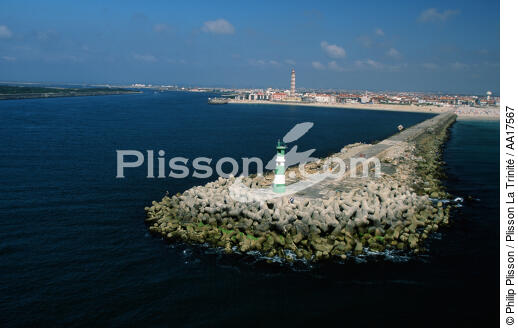 Lighthouse of Barra, Beira litoral, Portugal - © Philip Plisson / Plisson La Trinité / AA17567 - Photo Galleries - Lighthouse [Por]