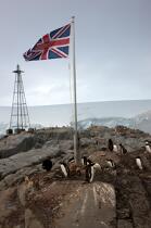 Port Lockroy en Antarctique. © Philip Plisson / Plisson La Trinité / AA18621 - Nos reportages photos - Drapeau