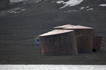 L'île de la déception en Antarctique. © Philip Plisson / Plisson La Trinité / AA18729 - Nos reportages photos - Shetland du Sud