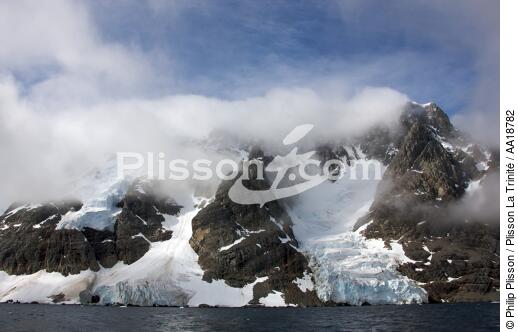 Antarctique. - © Philip Plisson / Plisson La Trinité / AA18782 - Nos reportages photos - Glacier