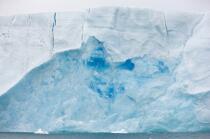Antarctica. © Philip Plisson / Plisson La Trinité / AA18895 - Photo Galleries - Iceberg