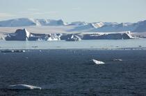 Antarctique. © Philip Plisson / Plisson La Trinité / AA18903 - Nos reportages photos - Glace