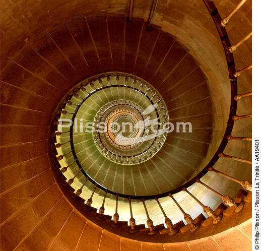 Stairs of the lighthouse on Ré Island - © Philip Plisson / Plisson La Trinité / AA19401 - Photo Galleries - French Lighthouses