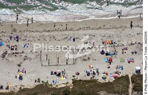 Plage de Saint-Gildas de Rhuys. - © Philip Plisson / Plisson La Trinité / AA20209 - Nos reportages photos - Foule