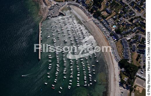 Port de Saint-Jacques. - © Philip Plisson / Plisson La Trinité / AA20228 - Nos reportages photos - Jetée
