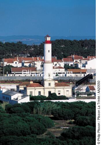 Lighthouse of Sines, Portugal. - © Philip Plisson / Plisson La Trinité / AA20550 - Photo Galleries - Portuguese Lighthouses