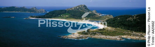 Islas Cies. - © Philip Plisson / Plisson La Trinité / AA20662 - Photo Galleries - Lighthouse [Galicia]