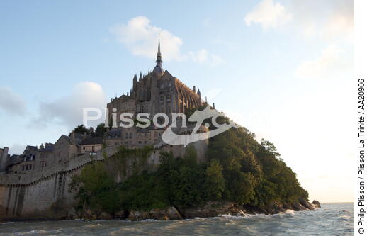 Le Mont-Saint-Michel. - © Philip Plisson / Plisson La Trinité / AA20906 - Nos reportages photos - Mont-Saint-Michel