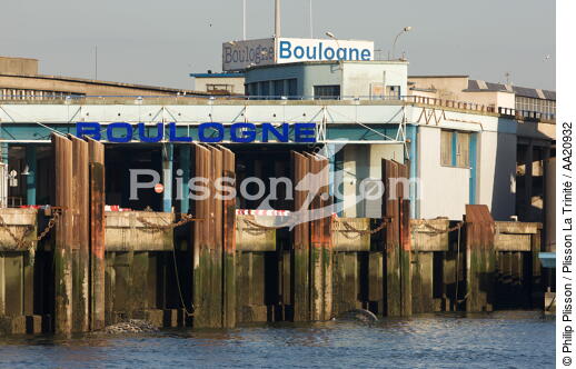 Boulogne. - © Philip Plisson / Plisson La Trinité / AA20932 - Nos reportages photos - Pas de Calais