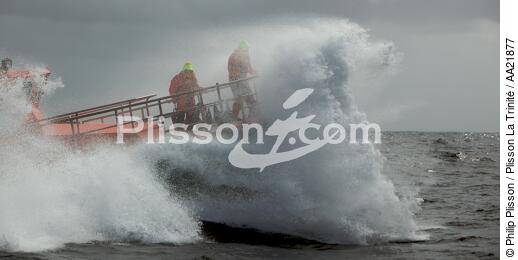 Canot de sauvetage du Guilvinec - © Philip Plisson / Plisson La Trinité / AA21877 - Nos reportages photos - Sauvetage en mer