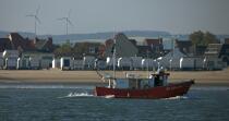 Pêche côtière près de Calais. © Philip Plisson / Plisson La Trinité / AA22335 - Nos reportages photos - De Dunkerque à la Baie de Somme