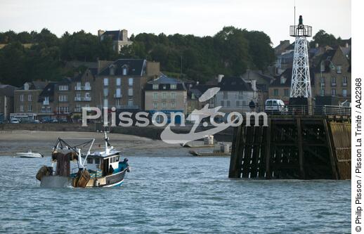 Back from fishing in Cancale. - © Philip Plisson / Plisson La Trinité / AA22368 - Photo Galleries - Cancale