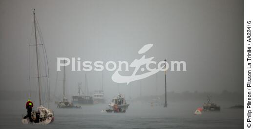 Chausey. - © Philip Plisson / Plisson La Trinité / AA22416 - Nos reportages photos - Brume