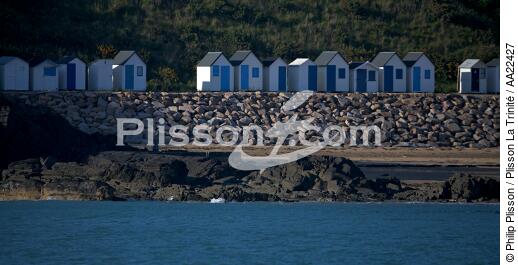 Cabanes de plage à Carteret. - © Philip Plisson / Plisson La Trinité / AA22427 - Nos reportages photos - Carteret