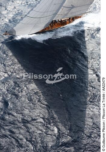 Shamrock V. - © Guillaume Plisson / Plisson La Trinité / AA22479 - Photo Galleries - J Class yacht