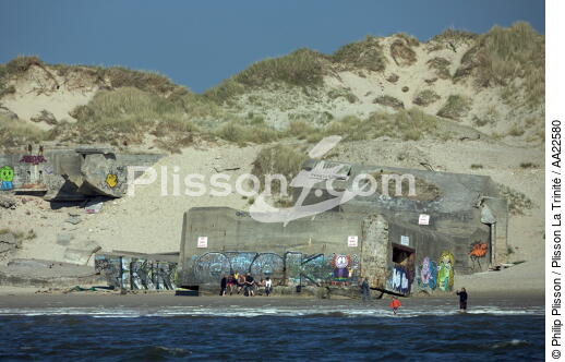Bunker Berck. - © Philip Plisson / Plisson La Trinité / AA22580 - Photo Galleries - From Dunkerque to la Baie de Somme