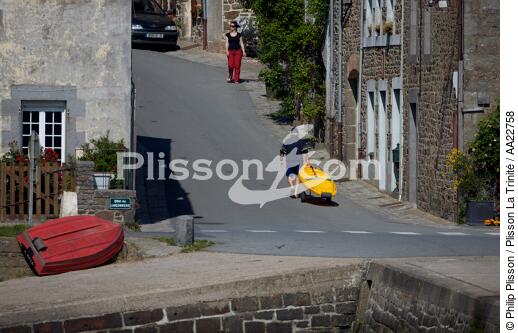 Saint-Suliac. - © Philip Plisson / Plisson La Trinité / AA22758 - Nos reportages photos - Saint-Suliac
