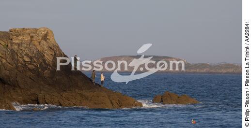 Saint-Lunaire. - © Philip Plisson / Plisson La Trinité / AA22841 - Nos reportages photos - Pêche à la ligne
