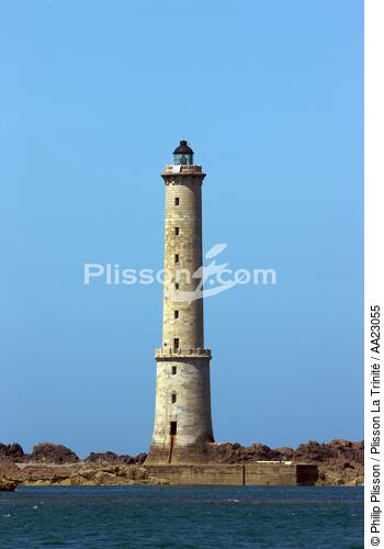 Le phare des Héaux de Bréhat. - © Philip Plisson / Plisson La Trinité / AA23055 - Nos reportages photos - De Paimpol aux Sept-Iles