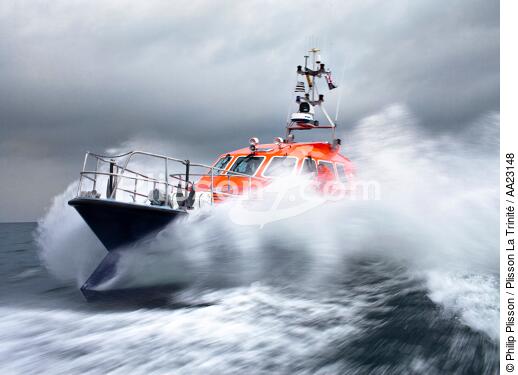 Lifeboat. - © Philip Plisson / Plisson La Trinité / AA23148 - Photo Galleries - Sea rescuer