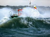Canot de sauvetage - SNSM © Philip Plisson / Plisson La Trinité / AA23151 - Nos reportages photos - Sauveteur en mer